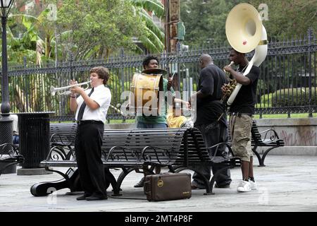 Die Stadt New Orleans, einschließlich des French Quarter, wurde vor Hurrikan Gustav evakuiert. Nach dem Sturm wurde die Stadt größtenteils für mehrere Tage verlassen, bis die Einwohner der Stadt hinein durften. Die Straßen waren tagelang leer, mit Ausnahme der Helfer und der Nationalgarde. New Orleans, L.A. 9/6/08. Stockfoto