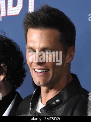 Los Angeles, Kalifornien, USA 31. Januar 2023 Tom Brady nimmt am 31. Januar 2023 im Regency Village Theatre in Los Angeles, Kalifornien, USA am Los Angeles Premiere Screening of Paramount Pictures' „80 for Brady“ Teil. Foto: Barry King/Alamy Live News Stockfoto