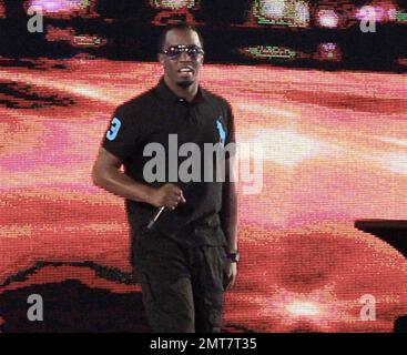 Rapper/Sänger Sean „P. Diddy“ Combs beim WWE WrestleMania 28 Main Event im Sun Life Stadium der Miami Dolphins. Miami, Florida 1. April 2012 . Stockfoto