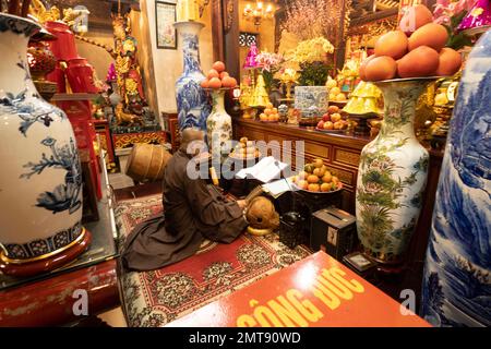 Hanoi, Vietnam, Januar 2023. Blick auf den taoistischen Tempel Chua Dien Huu im Stadtzentrum Stockfoto