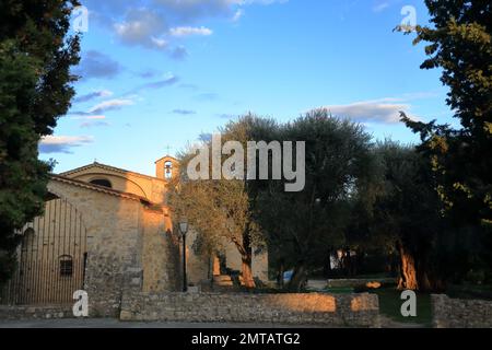 Kirche Notre Dame du Brusc, Chateauneuf de Grasse, Alpes Maritimes, 06, Cote d'Azur, Frankreich Stockfoto