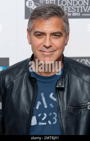 George Clooney nimmt an der Fotokonferenz für den Film „die Iden des März“ Teil, der beim BFI Film Festival 55. im Odeon West End gezeigt wird. London, Großbritannien. 19. Oktober 2011. Stockfoto