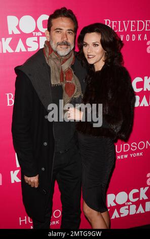 Jeffrey Dean Morgan und Hilarie Burton besuchen am 19. Oktober 2015 die Premiere von „Rock the Kasbah“ auf dem AMC Loews Lincoln Square in New York City. Stockfoto