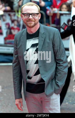 Simon Pegg tritt auf der europäischen Premiere von „Scott Pilgrim vs the World“ auf dem Empire Cinema Leicester Square auf. London, Großbritannien. 08/18/10. Stockfoto