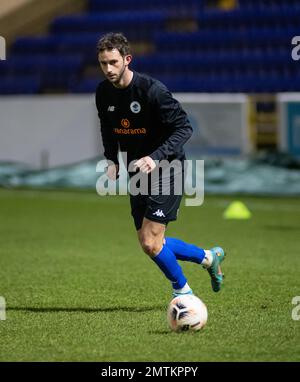 Chester, Cheshire, England. 31. Januar 2023 Chester's Adam Thomas Warming Up, während des Chester Football Club V Alfreton Town Football Club im Deva Stadium, in der National League North (Bild: ©Cody Froggatt) Stockfoto