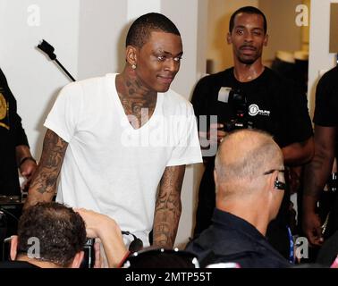 Soulja Boy tritt auf der Mstyle Lab Concert Tour in Macy's Broward Mall in Fort Lauderdale, Florida, auf. 13. August 2011. Stockfoto