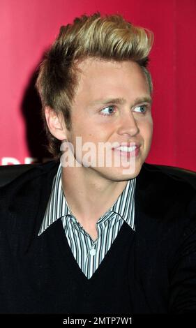 Heidi Montag und Spencer Pratt unterschreiben Kopien ihres neuen Buches "How to be Famous" bei Borders Books in New York, New York, 11/16/09. Stockfoto