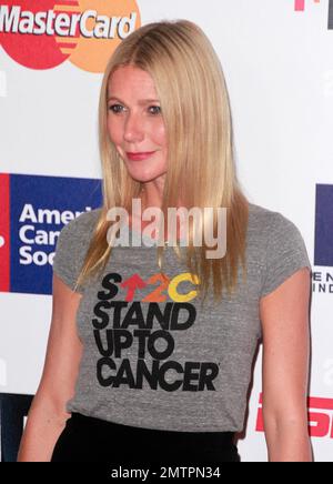 Gwyneth Paltrow bei den Hollywood Unites für den Biennial Stand Up to Cancer 4. (SU2C), ein Programm der Entertainment Industry Foundation (EIF) im Dolby Theatre in Hollywood, Kalifornien. 5. September 2014. Stockfoto
