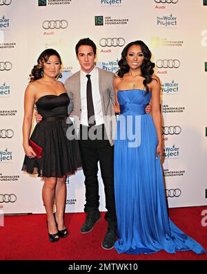 Jenna Ushkowitz, Michael Trevino und Kat Graham kommen bei der Wohltätigkeitsveranstaltung „The Ripple Effect“ im Sunset Luxe Hotel an. Los Angeles, Kalifornien. 10. Dezember 2011 Stockfoto