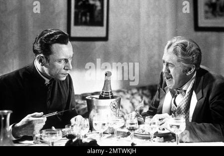 Drôle de Drame Jahr 1937 - Frankreich Michel Simon, Louis Jouvet Direktor: Marcel Carné Stockfoto