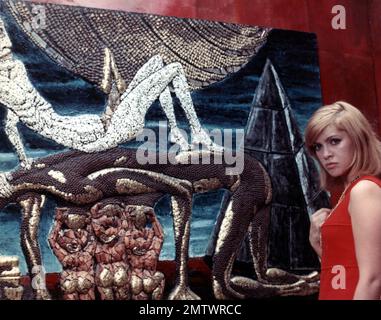 La Prisonnière Woman in Chains Jahr 1968 Frankreich / Italien Regisseur : Henri-Georges Clouzot Elisabeth Wiener Stockfoto