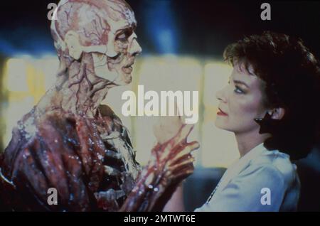 Hellraiser-Jahr : 1987 britischer Direktor : Clive Barker Oliver Smith, Clare Higgins Stockfoto