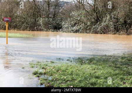 Hochwasser in deutschland hessen Stockfoto