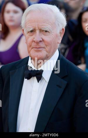 John Le Carr'e auf der britischen Premiere von „Tinker Tailor Soldier Spy“ bei der BFI Southbank London, Großbritannien. 13. September 2011 Stockfoto