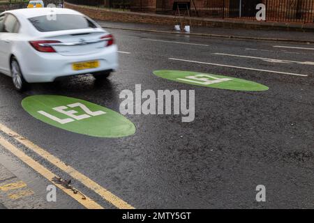 Der Stadtrat von Glasgow führt eine emissionsarme LEZ-Zone ein, die am 1. Juni 2023 in Kraft tritt Stockfoto