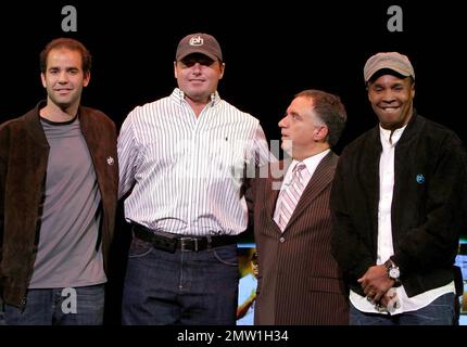 Pete Sampras, Roger Clemons, Robert Earl und Sugar Ray Leonard bei der Eröffnung des Planet Hollywood Resort & Casino in Las Vegas, Nevada (ehemals The Alladin). 4/17/07. Stockfoto