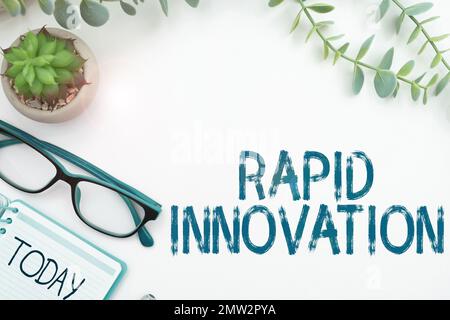 Handgeschriebenes Schild Rapid Innovation. Wort für Merkmal einer Website, die Suchmaschinenalgorithmen verwendet Stockfoto