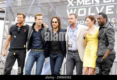 Hugh Jackman, Ryan Reynolds, Taylor Kitsch, Liev Schreiber, Lynn Collins und will.i.am besuchen die Weltpremiere von „X-Men Origins: Wolverine“ in Tempe, Arizona. Der Film wird am 1. Mai in US-Kinos veröffentlicht. Tempe, Arizona 4/27/09. . Stockfoto