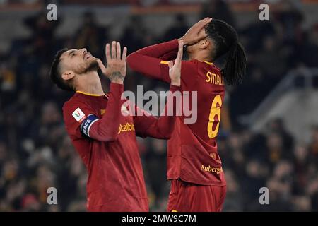 Rom, Italien. 01. Februar 2023. Entlassung von Chris Smalling und Lorenzo Pellegrini von AS Roma während des Fußballspiels Serie A zwischen AS Roma und AS Roma gegen US Cremonese im Olimpico-Stadion in Rom (Italien), 1. Februar 2023. Foto Andrea Staccioli/Insidefoto Credit: Insidefoto di andrea staccioli/Alamy Live News Stockfoto