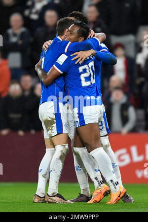 Edinburgh, Schottland, 1. Februar 2023. Alfredo Morelos of Rangers feiert mit Borna Barišić und Connor Goldson sein 2. Und 3. Tor während des Cinch-Meisterschaftsspiels im Tynecastle Park, Edinburgh. Der Bildausdruck sollte lauten: Neil Hanna/Sportimage Stockfoto
