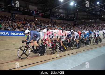 Gavin Hoover von Team USA, blauer Skinsuit mit Sternen und Streifen, während des Männer's Point Rennens, UCI Track Cycling World Championships 2022. Stockfoto