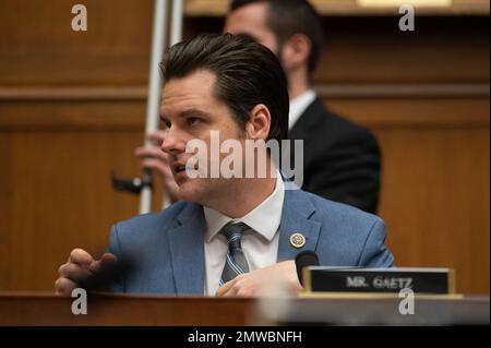 USA Der Vertreter Matt Gaetz, R-FL., wird am Mittwoch, den 01. Februar 2023, bei einer Sitzung des House Judiciary Committee über den Zustand der südlichen US-Grenze im Rayburn House Office Building auf Capitol Hill in Washington, DC, gesehen. (Foto: Craig Hudson/Sipa USA) Guthaben: SIPA USA/Alamy Live News Stockfoto