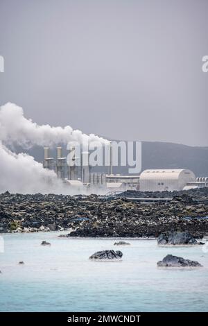 Geothermiekraftwerk Svartsengi, Halbinsel Reykjanes, Island Stockfoto