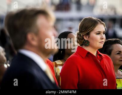 CURACAO - das königliche Paar und Prinzessin Amalia während der Begrüßungszeremonie bei der Ankunft in Curacao. Das königliche Paar und Prinzessin Amalia verließen Aruba auf einem Marineschiff nach Curacao. Die Prinzessin hat eine zweiwöchige Einführung in die Länder Aruba, Curacao und St. Maarten und die Inseln, die die karibischen Niederlande bilden: Bonaire, St. Eustatius und Saba. ANP REMKO DE WAAL niederlande raus - belgien raus Stockfoto