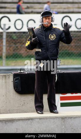 Colin Chapman beim belgischen Grand Prix 1982 in Zolder Stockfoto