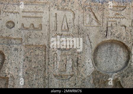 Hieroglyphenschrift. Mit Rahina Open Air Museum. Memphis. Ägypten. Stockfoto