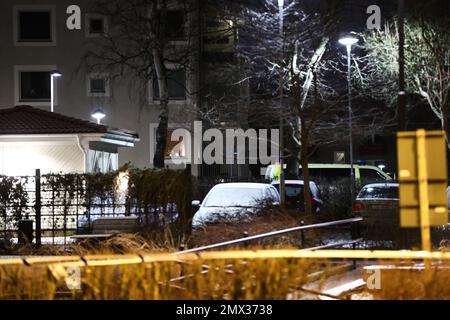 Nach einem Mordversuch im Bezirk Vimanshäll, Linköping, Schweden, wird am Mittwochabend ein Schussverletzter im Krankenhaus behandelt. Stockfoto