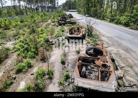 Krieg in der Ukraine - Zerstörung militärischer Hardware Stockfoto