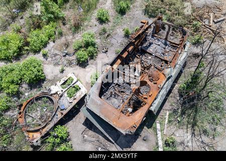 Krieg in der Ukraine - Zerstörung militärischer Hardware Stockfoto