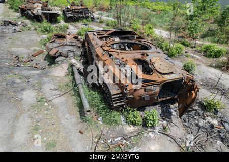 Krieg in der Ukraine - Zerstörung militärischer Hardware Stockfoto