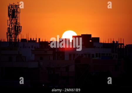 Schönheit der aufgehenden Sonne - Sonnenuntergang Stockfoto