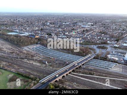 Peterborough, Großbritannien. 01. Februar 2023. Die Züge stehen in Peterborough, Cambs, auf Gleisen, da die nationalen Streikaktionen der Triebfahrzeuggewerkschaft ASLEF und der RMT bedeuten, dass heute oder Freitag, den 3. Februar, keine Züge verkehren werden. Auf der Hauptstrecke der Ostküste zwischen Peterborough und London verkehren in der Regel viele Pendler auf Thameslink- und LNER-Zügen. Kredit: Paul Marriott/Alamy Live News Stockfoto