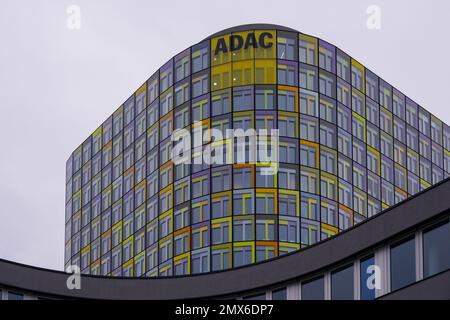 ADAC, Hauptsitz des deutschen Automobilklubs im Münchner Stadtteil Sendling-Westpark. Entworfen von der Architekturfirma Sauerbruch Hutton. Stockfoto