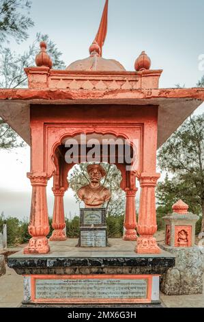 01 11 2007 Vintage Tanhaji Malusare Samadhi, Sinhagad Fort, Pune, Maharashtra, Indien Stockfoto