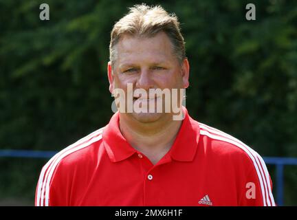 Kuehlungsborn, Deutschland. 16. Juli 2007. ARCHIVFOTO: Frank PAGELSDORF wird am 5. Februar 2023 65, Frank PAGELSDORF, Cheftrainer, Fußball, Portrait, Portrait, Team-Präsentation, Team-Präsentation FC Hansa ROSTOCK, 1. Bundesliga Staffel 2007/2008, 16. Juli 2002. ?SVEN SIMON#Prinzess-Luise-Straße 41#45479 Mülheim/R uhr #Tel. 0208/9413250#Fax. 0208/9413260# Postgiro Essen No. 244 293 433 (BLZ 360 100 43)# www.SvenSimon.net. Kredit: dpa/Alamy Live News Stockfoto