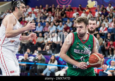 Tiflis, Georgien, 6. September 2022. Aleksandar Vezenkov aus Bulgarien fährt während des FIBA EuroBasket 2022, Group A Match zwischen Georgien und Bulgarien in der Tiflis Arena in Belgrad, Serbien, zum Korb. 6. September 2023. Kredit: Nikola Krstic/Alamy Stockfoto