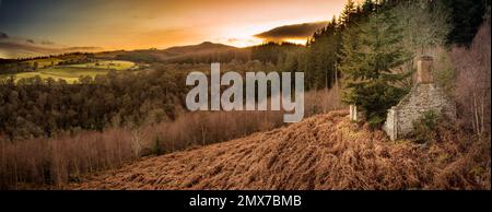 Dafodill Cottage im alten Dorf Eskart ist eine Szene, in die ich immer wieder zurückkomme und in verschiedenen Wetterbedingungen, Tageszeiten und Winkeln fotografiere. Das Hier Stockfoto