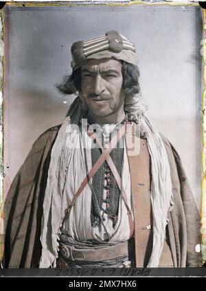 (Französisch - Quweira , Arabie ( actuelle Jordanie ) Combattant druze des Forces arabes du royaume du Hedjaz). Stockfoto