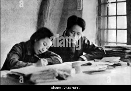 Jiang Qing (Madame Mao: 1914-1991)) und Mao Zedong (1893-1976), c. 1938 in Yan'an Stockfoto