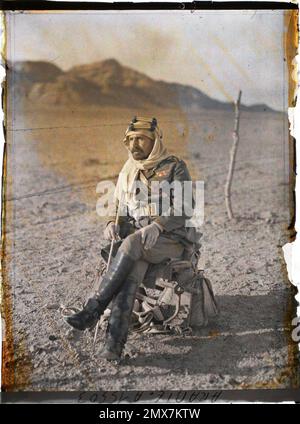 Oberst Doktor Ibrahim Bey Thabit , médecin de l'émir Faycali). Stockfoto