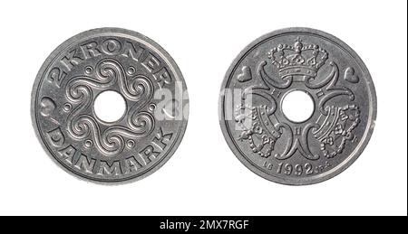 Auf beiden Seiten der 2-dänischen Kronen-Münze (1992) mit königlichem Monogramm der Königin Margrethe II, dreimal zwischen drei Kronen auf der Oberseite. Stockfoto