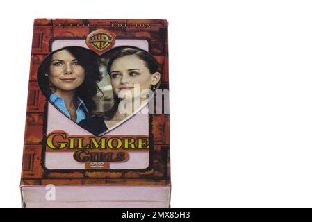 Nahaufnahme der DVD-Box der Serie Gilmore Girls, isoliert auf weißem Hintergrund. Schweden. Stockfoto