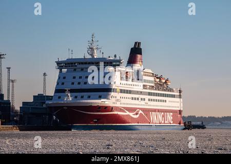 Kreuzfahrtfähre M/S Gabriella of Viking Line im Stadtteil Katajanokka in Helsinki, Finnland Stockfoto