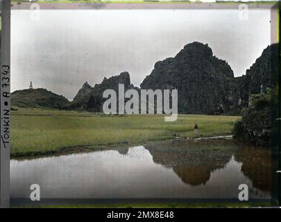 KY-lu 'A, Provinz lang-so' N, Tonkin, Indochine Rizières am Fuße der Felsen von Ky-Lu 'A, Léon in Indochina Stockfoto