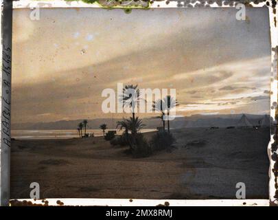 (Französisch - Aqaba , Arabie ( actuelle Jordanie ) Le Camp Britain , au crépuscule). Stockfoto