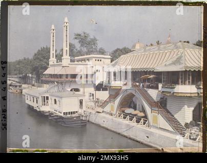 Paris (VIIIE Arr.), Frankreich Ausstellung für dekorative Kunst, Restaurant La Thames (Péniche Dancing) und türkisches Restaurant La Corne d'Or, 1925 - Internationale Ausstellung für moderne dekorative und industrielle Kunst Paris Stockfoto